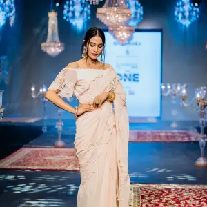 One Day Fashion Week Models